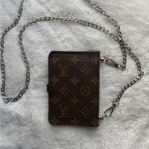Louis Vuitton Brown Gold Wallet/Crossbody/Passport holder Upcycled, comes w/ COA - Picture 4 of 6